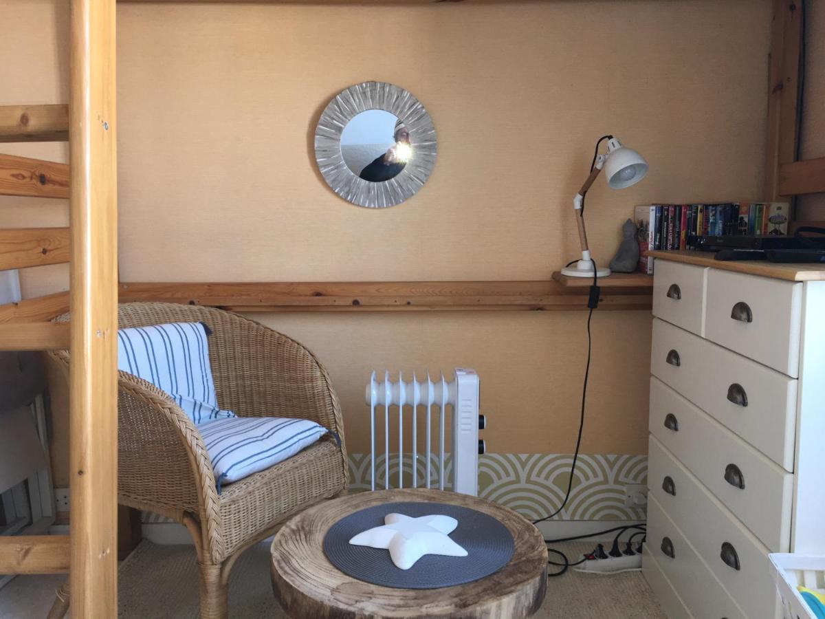 Apartment Les Pieds Dans L'eau Donville-les-Bains